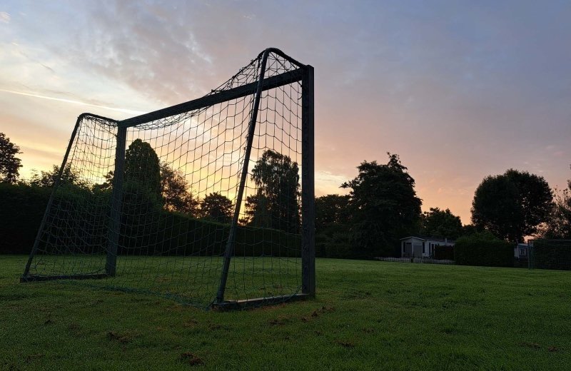 Voetbalveld